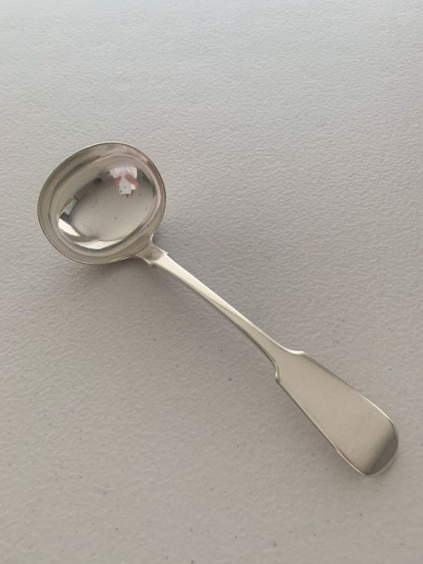 cuchara-de-servir-de-plata-vintage