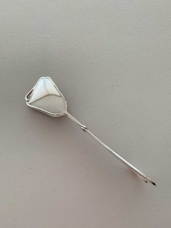 Pinza-para-servir-elegante-recubierta-en-plata