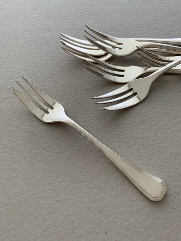 SET TENEDORES DE TORTA X 7 CHRISTOFLE  AMERICA. RECUBIERTO EN PLATA
